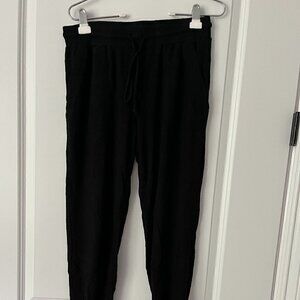 Gibson Black Joggers Size M EUC